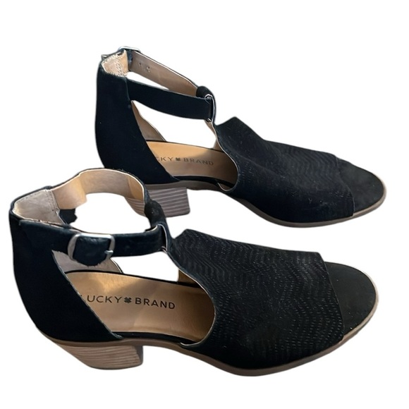 Lucky Brand Baxley Bootie Sandal Black Suede with Heel Size 8 - Picture 1 of 8